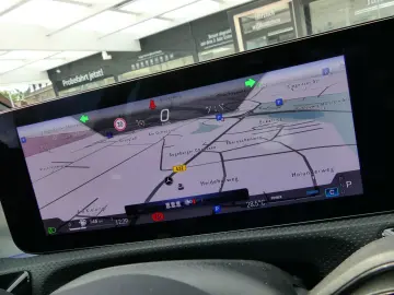 MERCEDES-BENZ CLA 200 AMG  Panorama R-Kamera MultiBe&hellip;