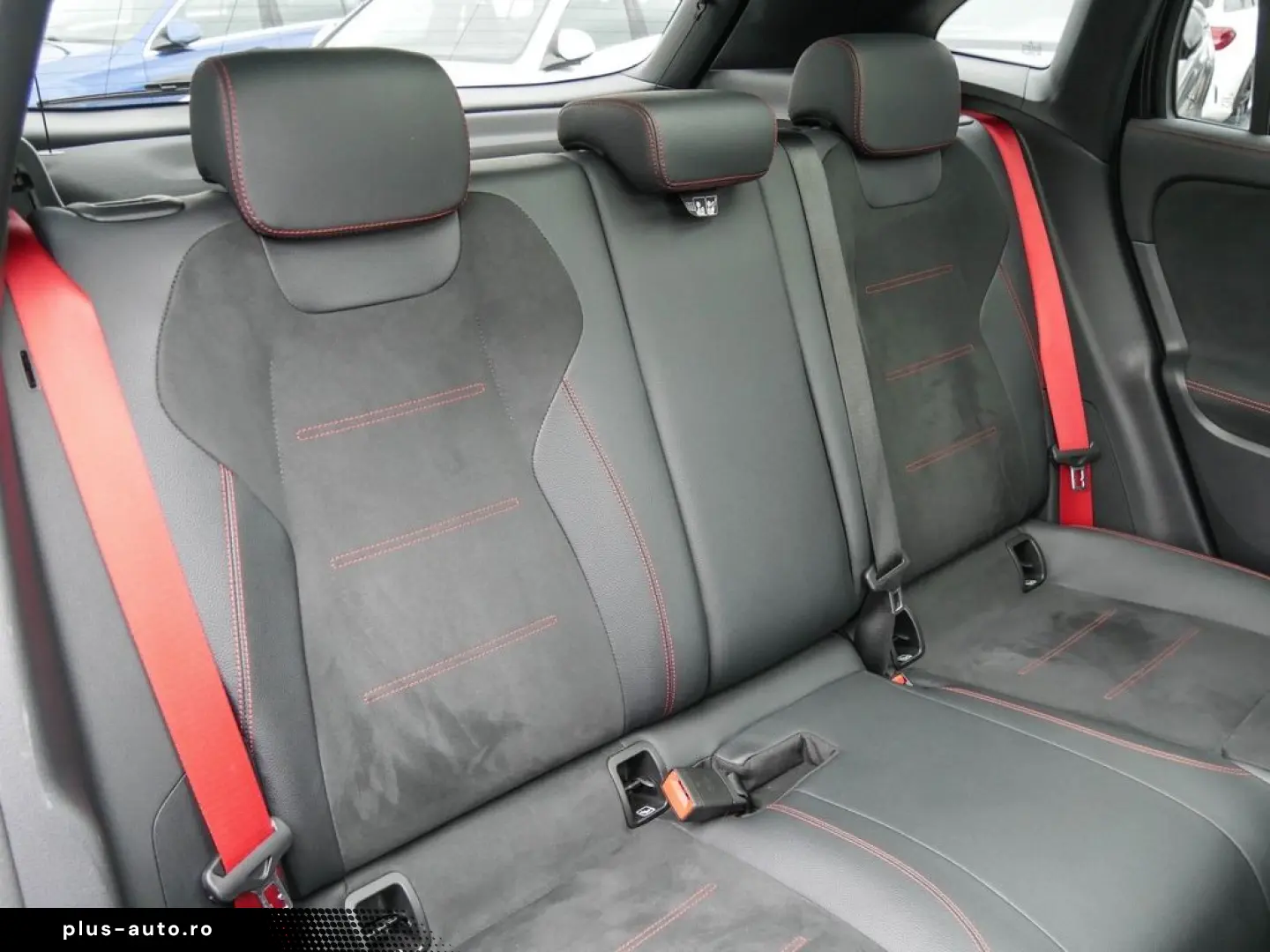 MERCEDES-BENZ GLA 35 AMG 4M AMG