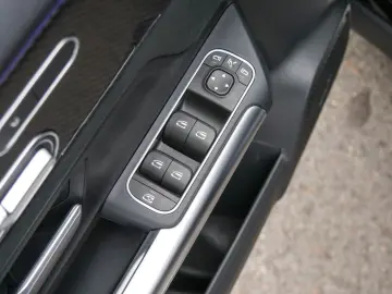 MERCEDES-BENZ GLA 35 AMG 4M AMG