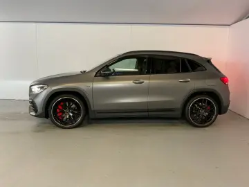 MERCEDES-BENZ GLA 45 S 4M AMG