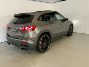 MERCEDES-BENZ GLA 45 S 4M AMG