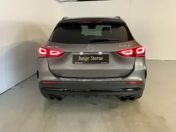 MERCEDES-BENZ GLA 45 S 4M AMG