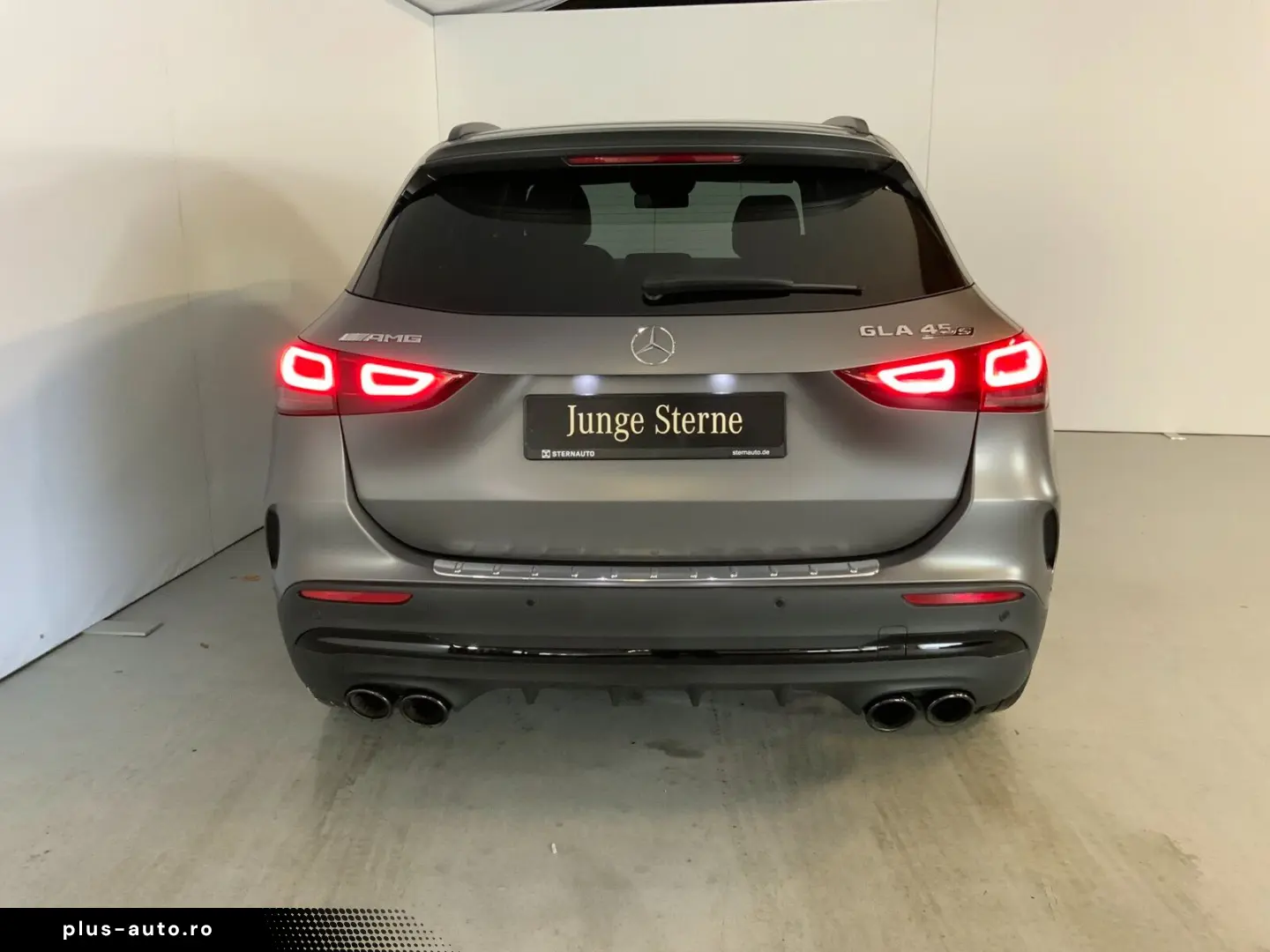 MERCEDES-BENZ GLA 45 S 4M AMG