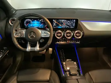 MERCEDES-BENZ GLA 45 S 4M AMG