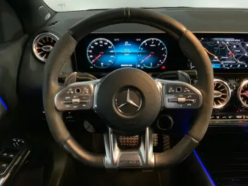 MERCEDES-BENZ GLA 45 S 4M AMG