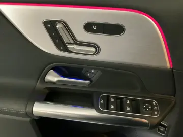 MERCEDES-BENZ GLA 45 S 4M AMG