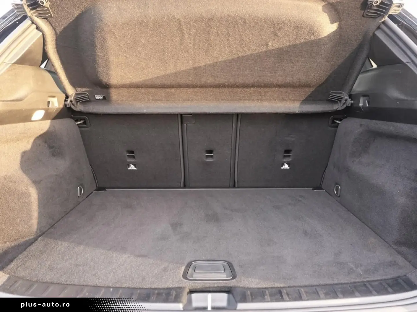 MERCEDES-BENZ GLA 35 AMG 4M