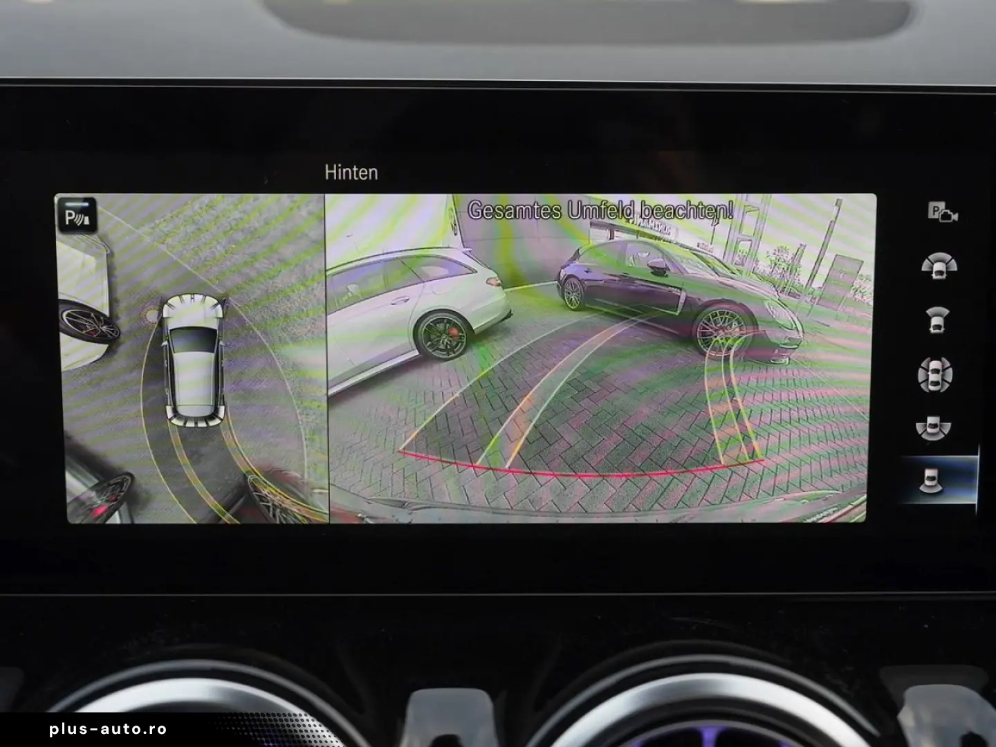 MERCEDES-BENZ GLA 35 AMG 4M