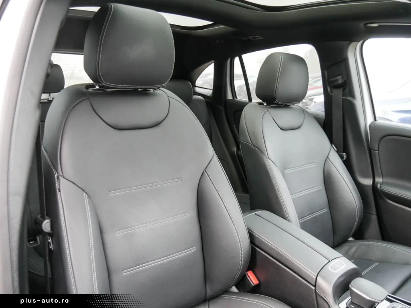 MERCEDES-BENZ AMG GLA