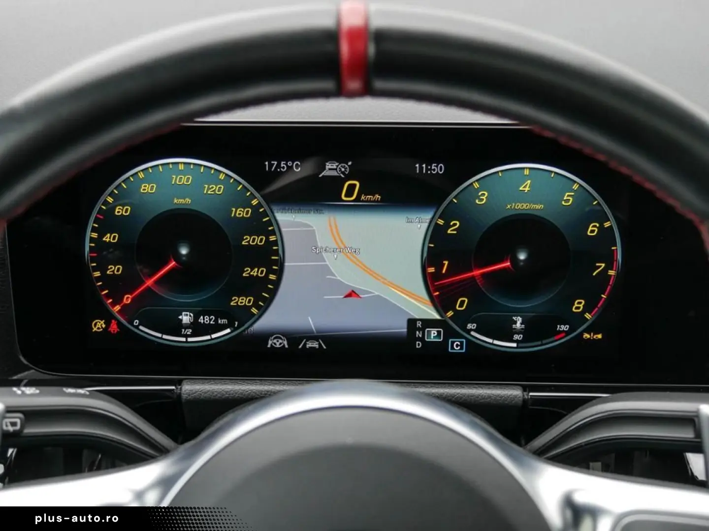 MERCEDES-BENZ GLA 35 AMG 4M