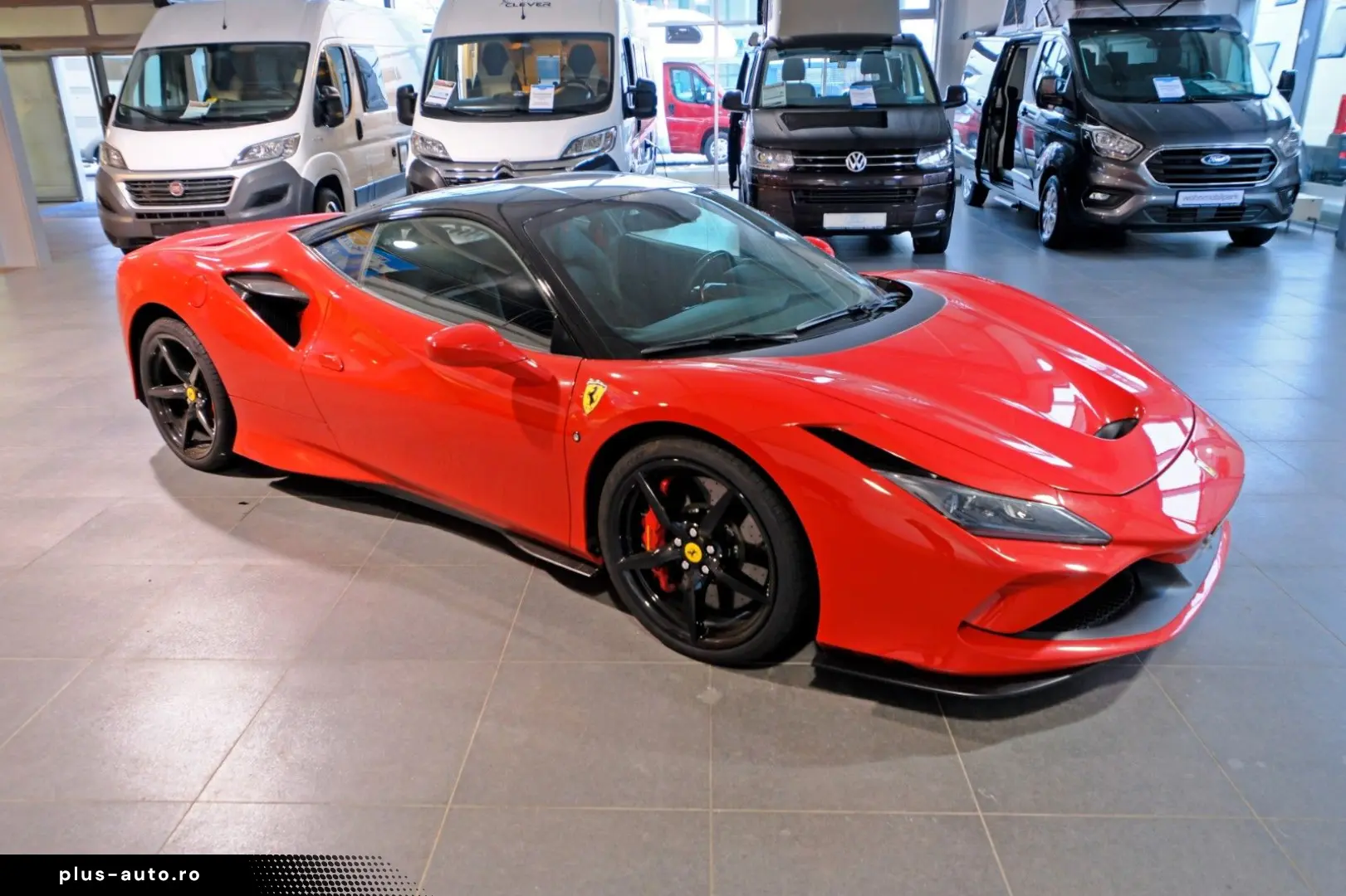 FERRARI F8 Tributo Carbon Camera Lift