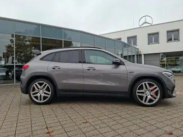 MERCEDES-BENZ GLA 45 S 4M