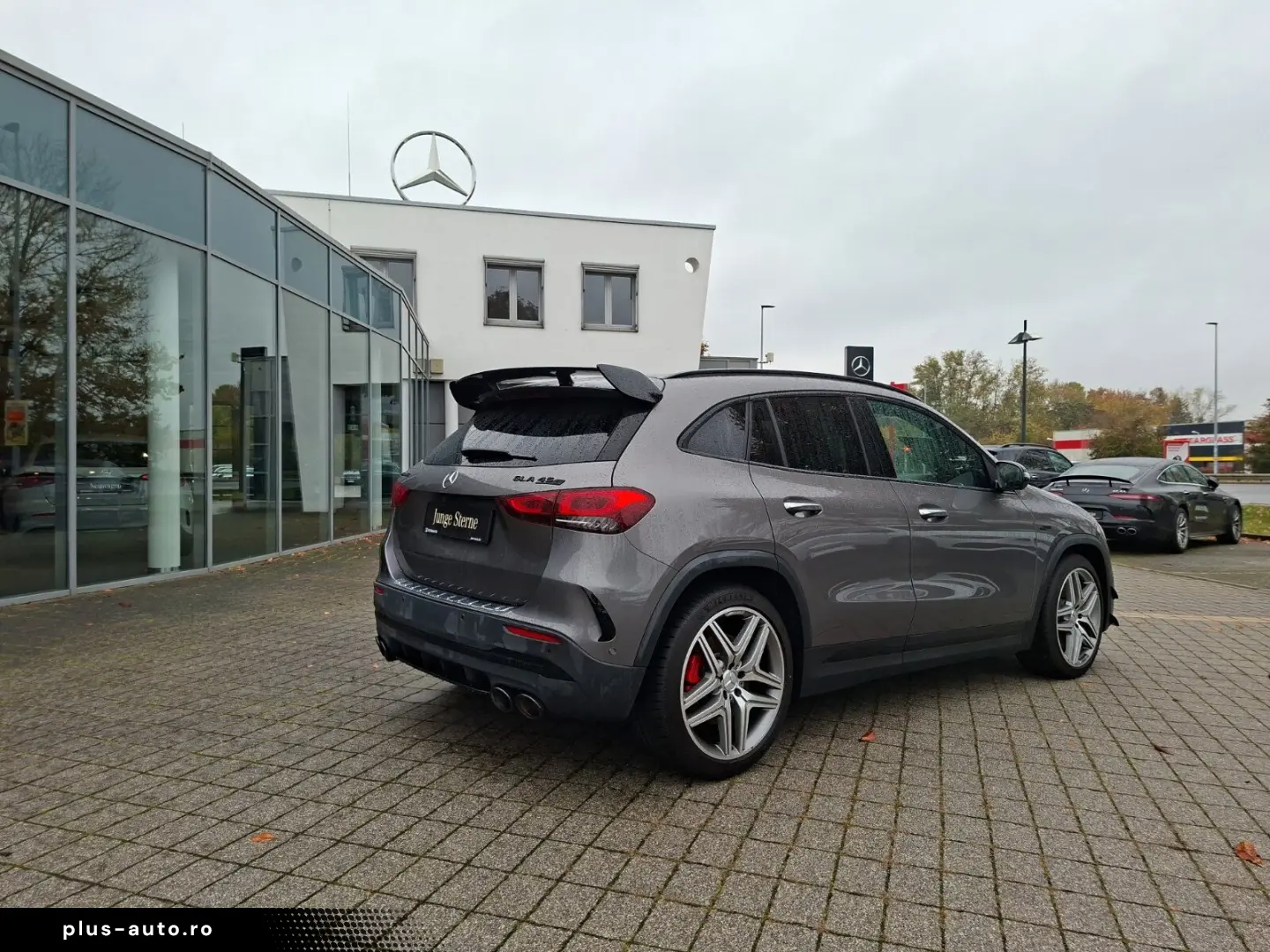 MERCEDES-BENZ GLA 45 S 4M