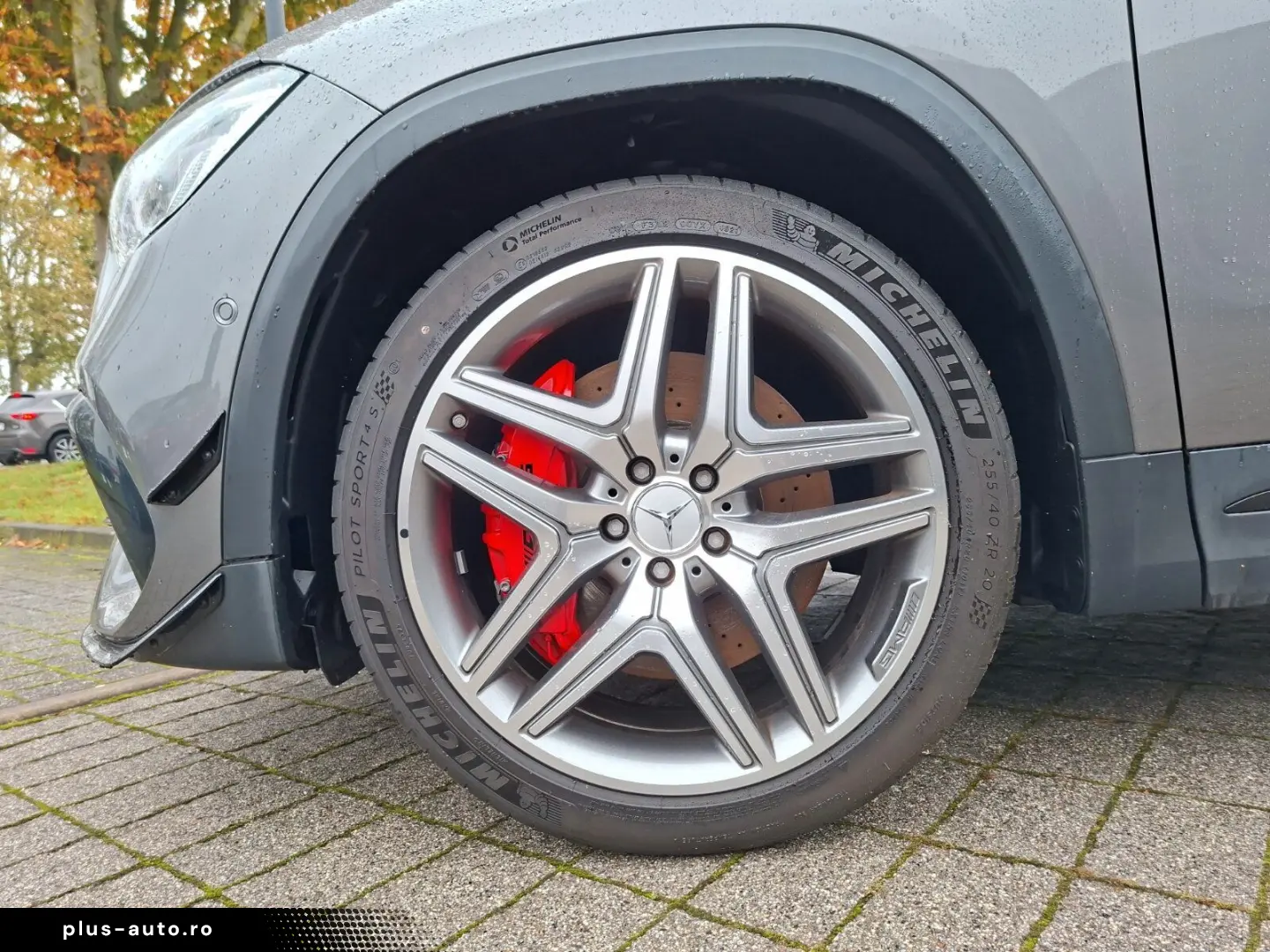 MERCEDES-BENZ GLA 45 S 4M