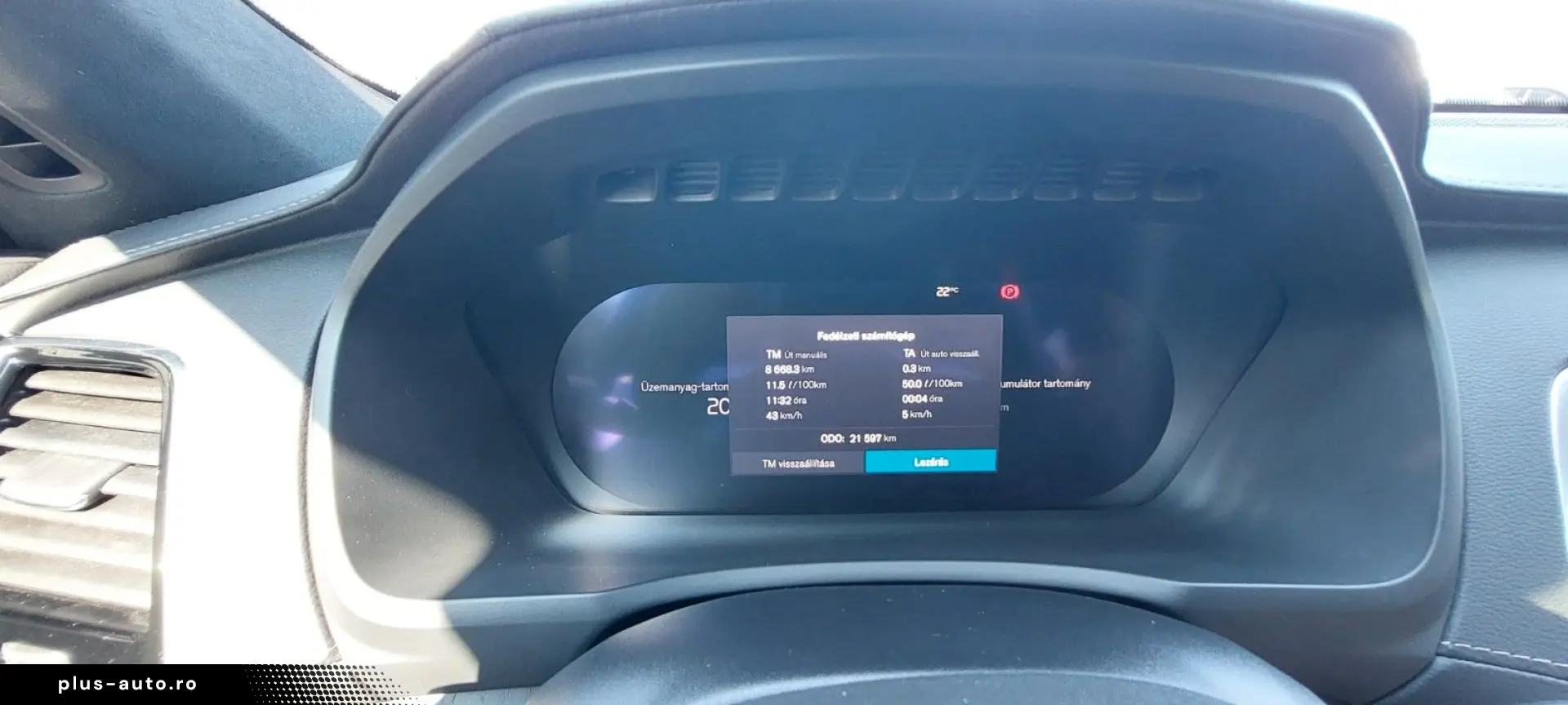 VOLVO XC90 Ultra Dark Recharge Plug-In Hybrid AWD