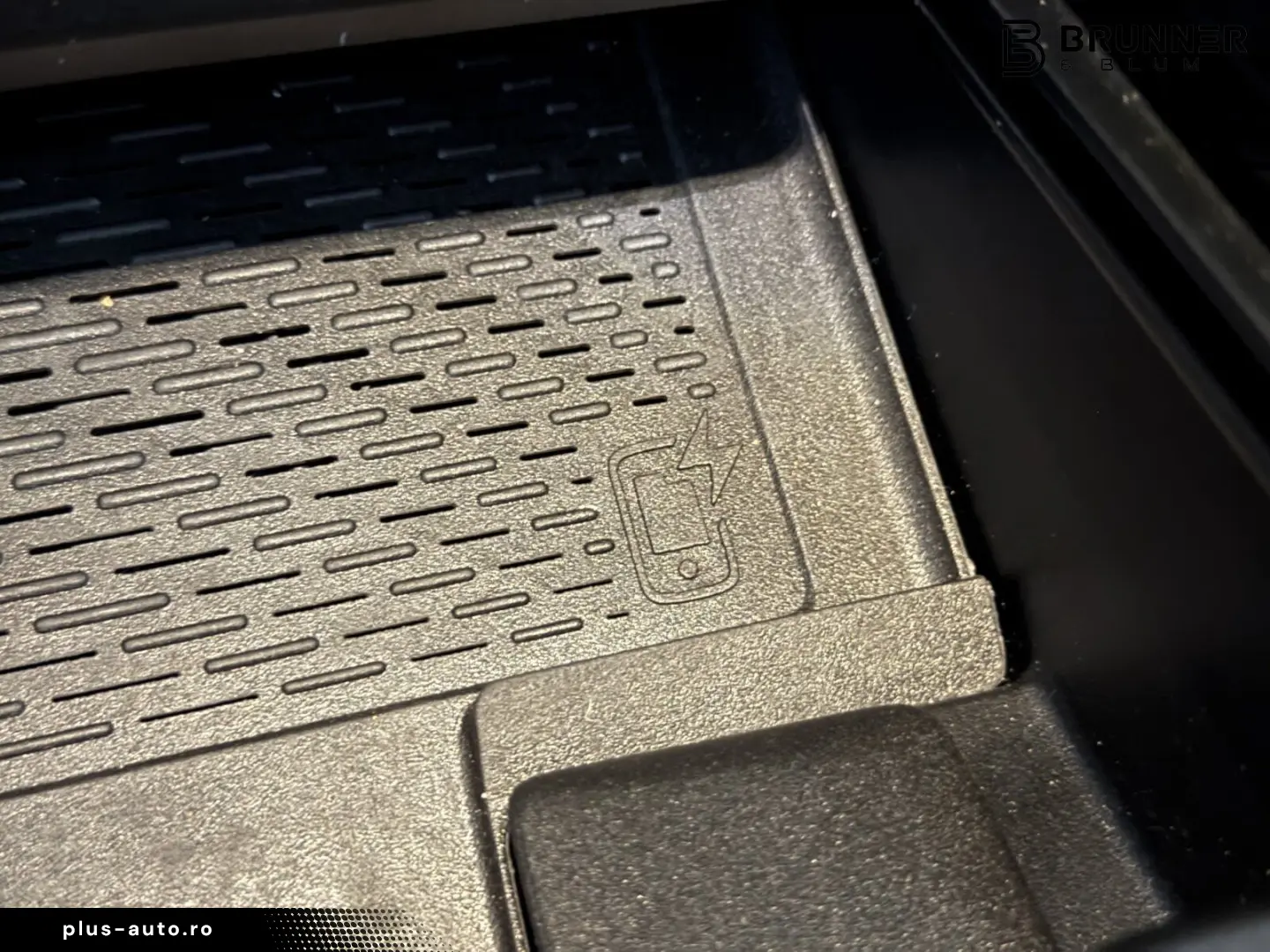 MERCEDES-BENZ GLA 35 4M