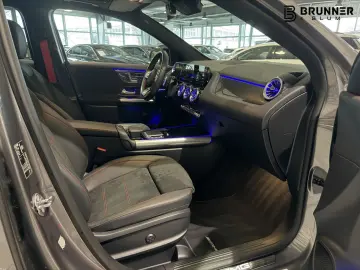 MERCEDES-BENZ GLA 35 4M