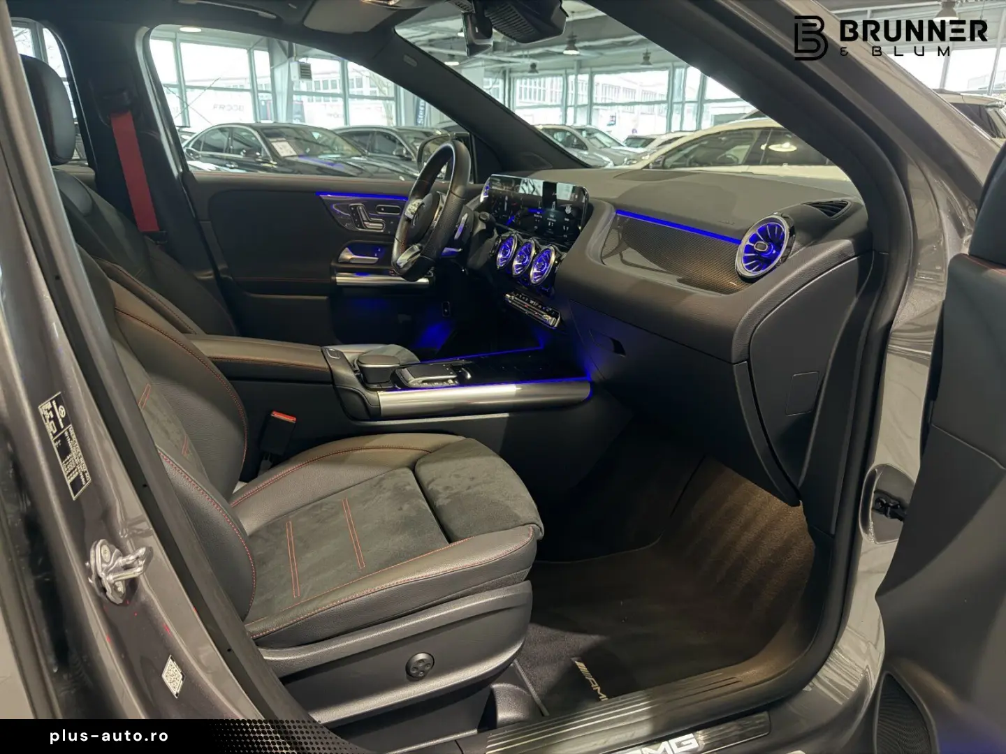 MERCEDES-BENZ GLA 35 4M