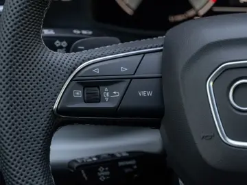 Audi Q8 50 TDI QUATTRO. SLINE.