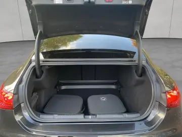 MERCEDES-BENZ EQE 350 AMG