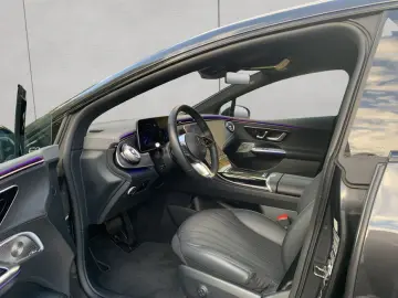 MERCEDES-BENZ EQE 350 AMG