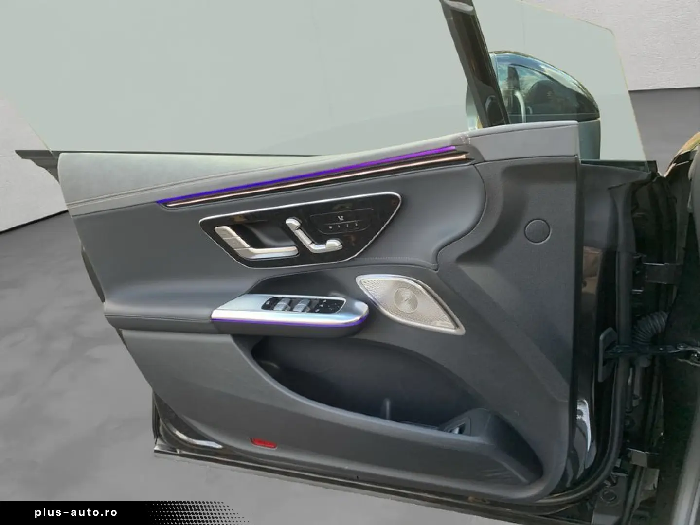 MERCEDES-BENZ EQE 350 AMG