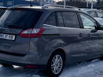 Ford Grand C-Max Automat