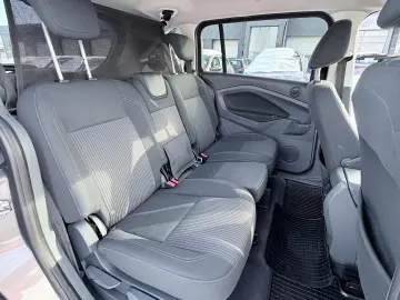 Ford Grand C-Max Automat