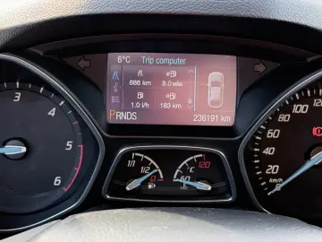 Ford Grand C-Max Automat