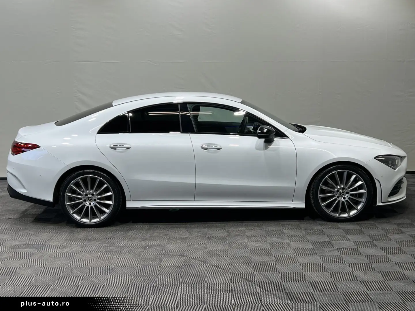 MERCEDES-BENZ CLA 220 d AMG Line Night AHK MultiBeam&hellip;