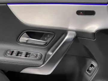 MERCEDES-BENZ CLA 220 d AMG Line Night AHK MultiBeam&hellip;