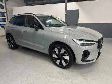 VOLVO XC 60 Ultra Dark Recharge Plug-In Hybrid AWD