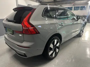 VOLVO XC 60 Ultra Dark Recharge Plug-In Hybrid AWD