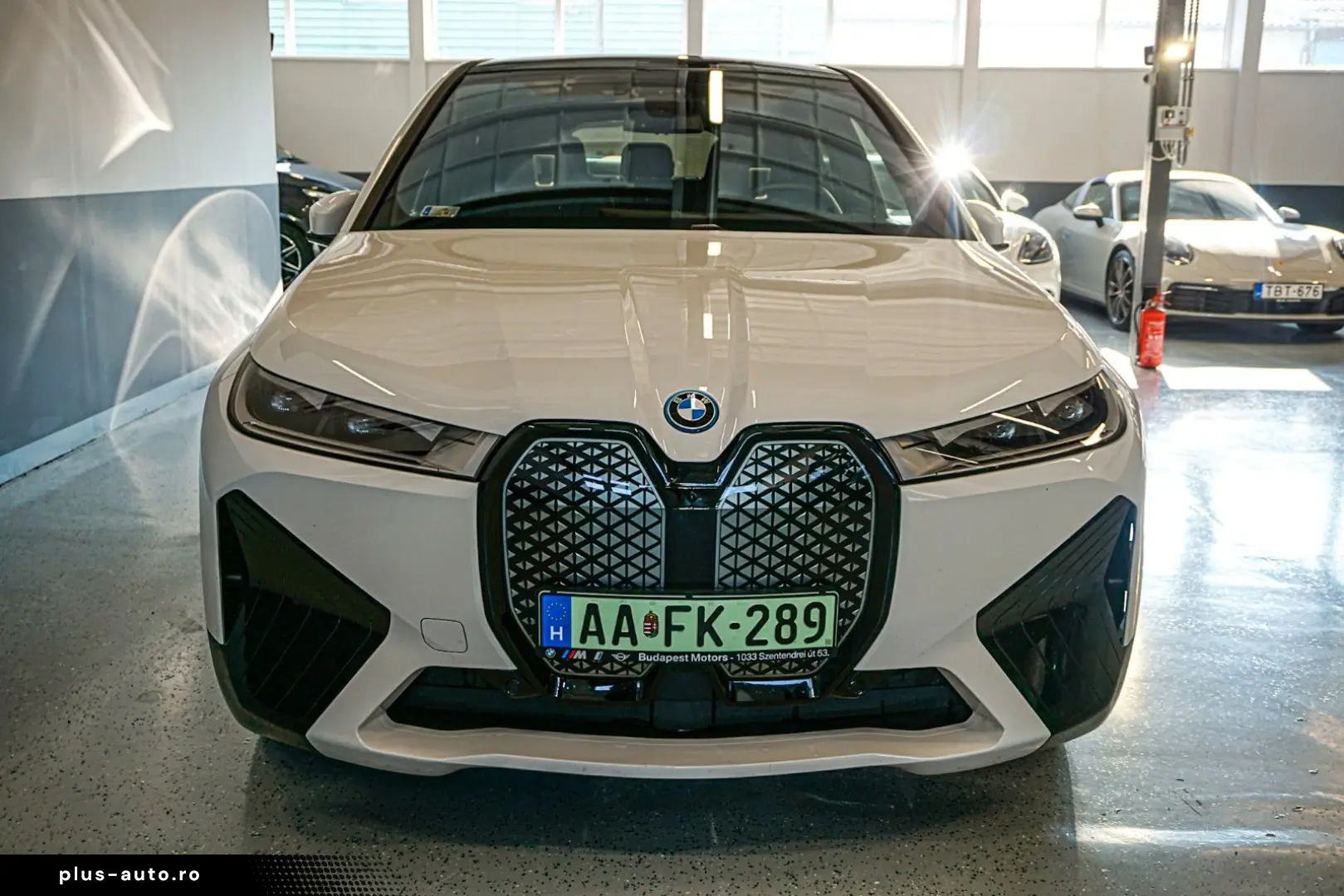 BMW IX 40 xDrive Sport PANO H K