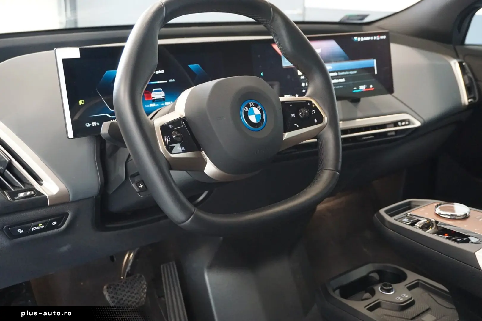 BMW IX 40 xDrive Sport PANO H K