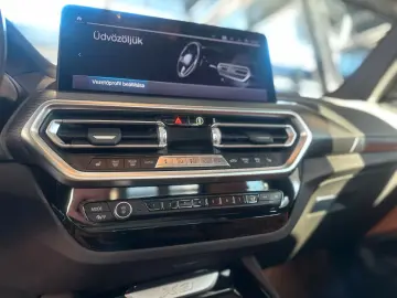 BMW X3 xDrive30e AT MSPORT6PANO PARKASSIST PLUS