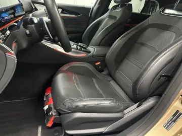 MERCEDES-BENZ GT 63  S E Performance  Kalaharigold Magno