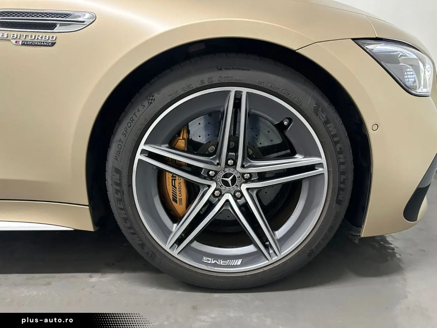 MERCEDES-BENZ GT 63  S E Performance  Kalaharigold Magno