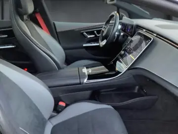 MERCEDES-BENZ EQE 350 4M  AMG