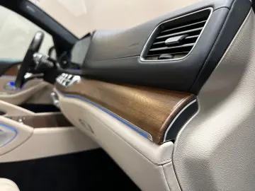 MERCEDES-BENZ GLE53 AMG 4M  1. HAND MASSAGE SITZ PANO DIST