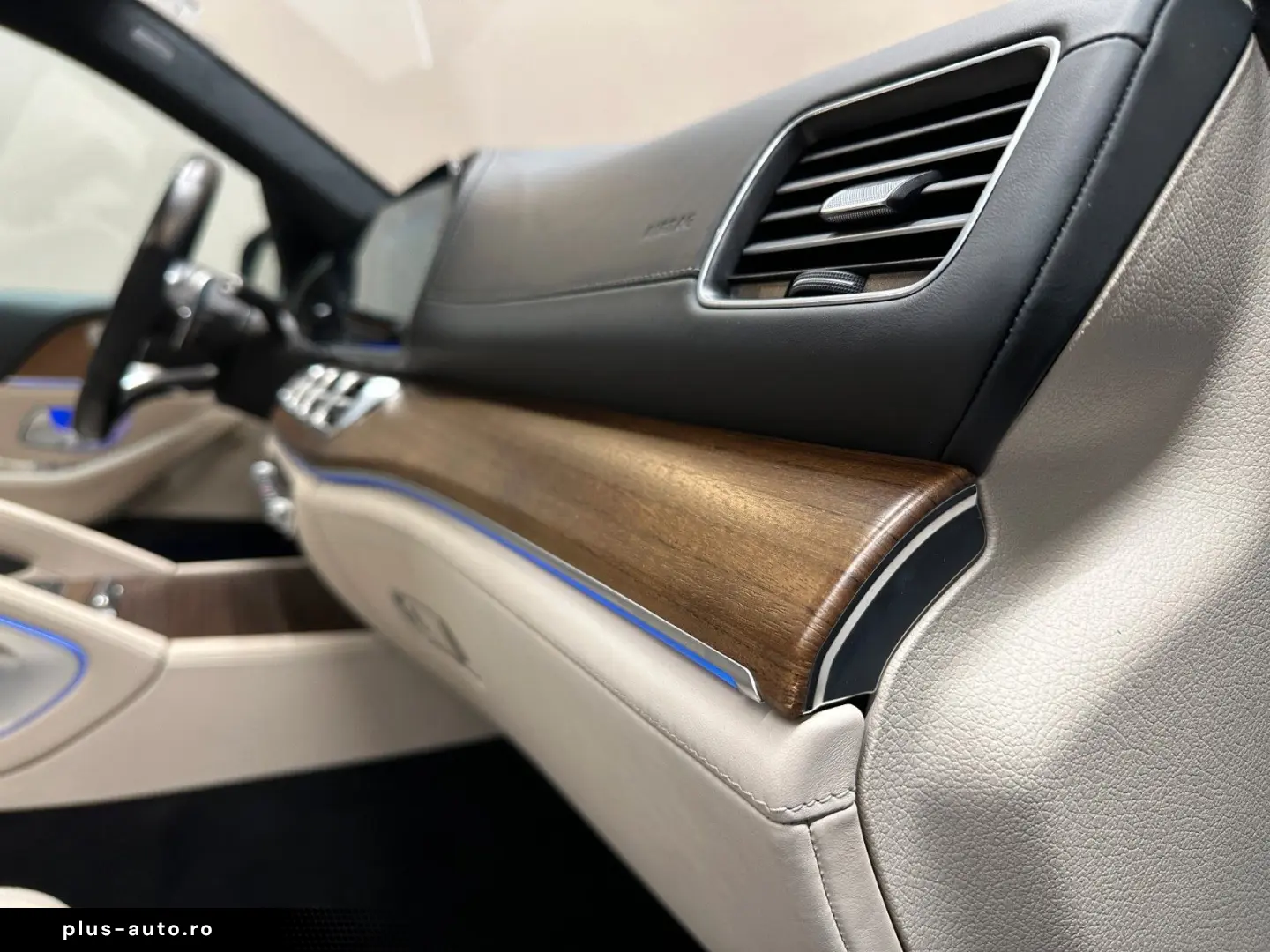 MERCEDES-BENZ GLE53 AMG 4M  1. HAND MASSAGE SITZ PANO DIST