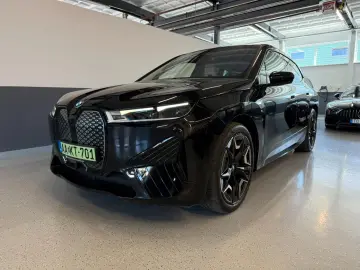 BMW iX 40 xDrive Sport HK SKY LOUNGE