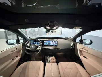 BMW iX 40 xDrive Sport HK SKY LOUNGE