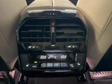 BMW iX 40 xDrive Sport HK SKY LOUNGE