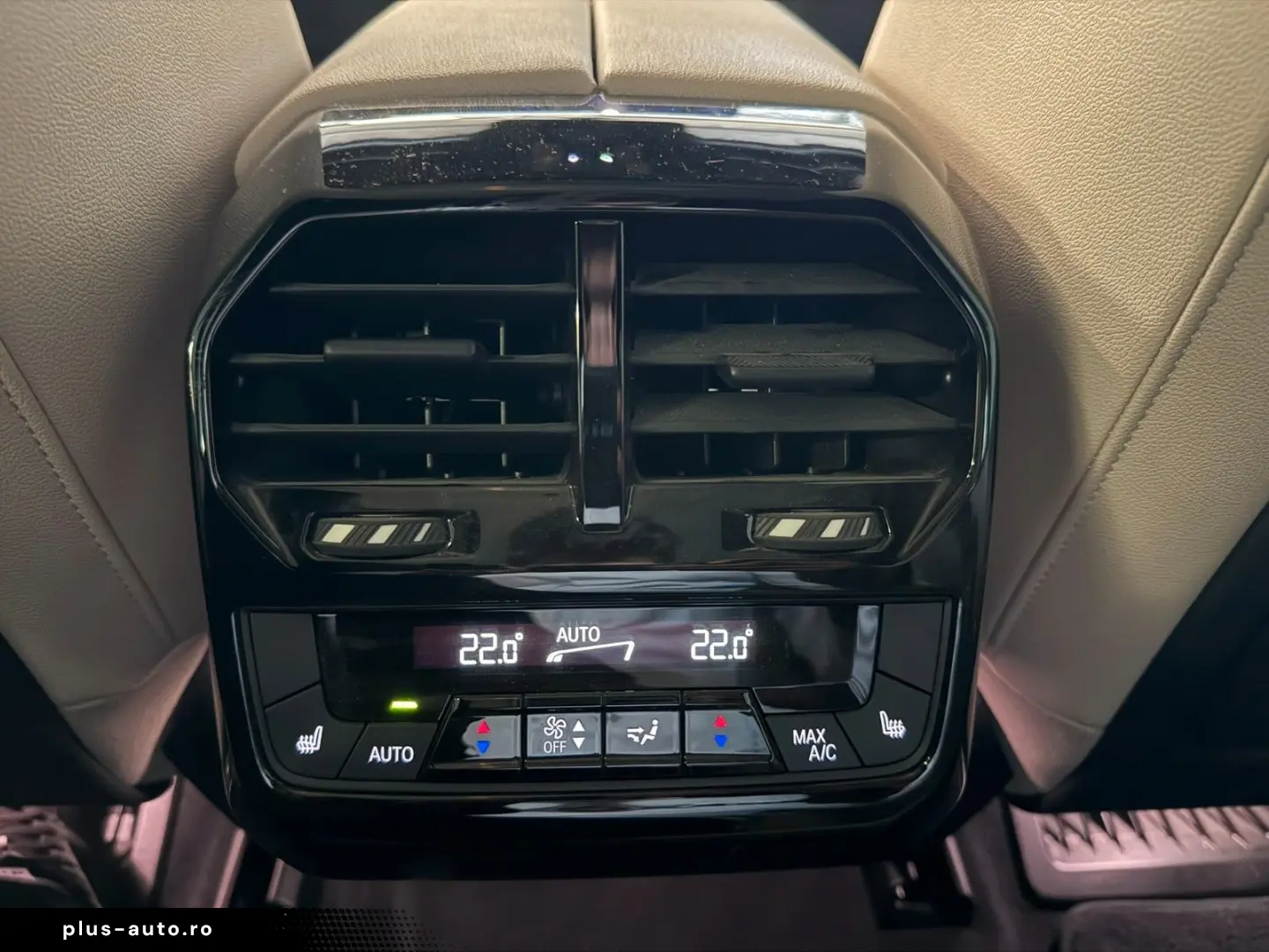 BMW iX 40 xDrive Sport HK SKY LOUNGE