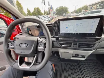 FORD Tourneo Custom Bus 320 L2 Tourneo Titanium FWD