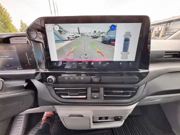 FORD Tourneo Custom Bus 320 L2 Tourneo Titanium FWD