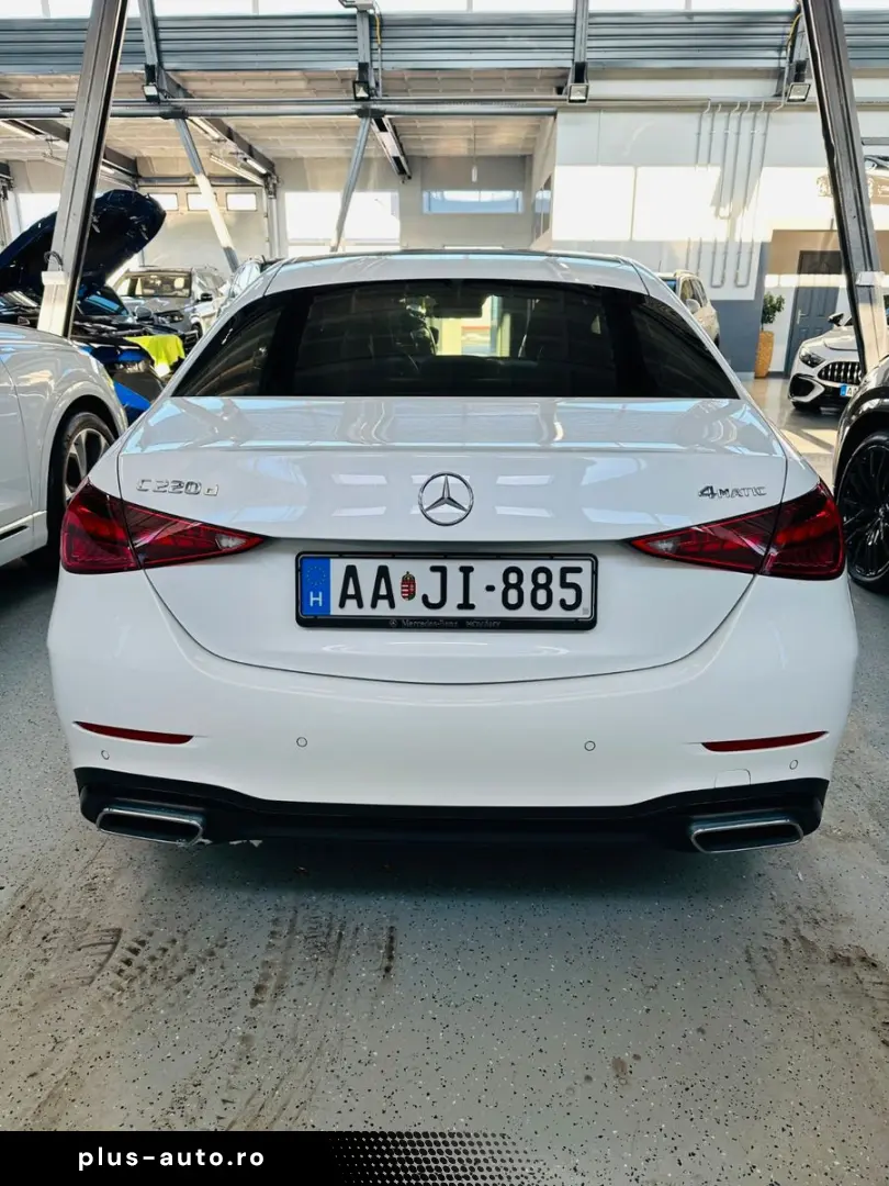 MERCEDES-BENZ C 220d 4M AMG LINE PANO ALLOY STZH MEM