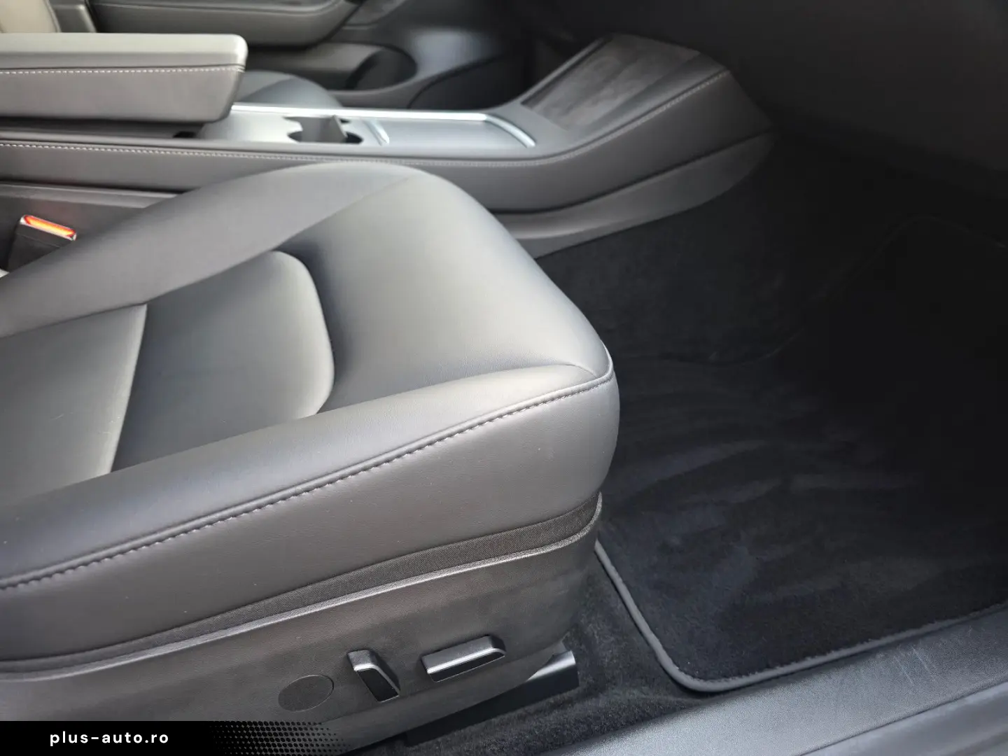 TESLA Model 3 RWD Ryzen! Baterie 95%! 60 5 kWh