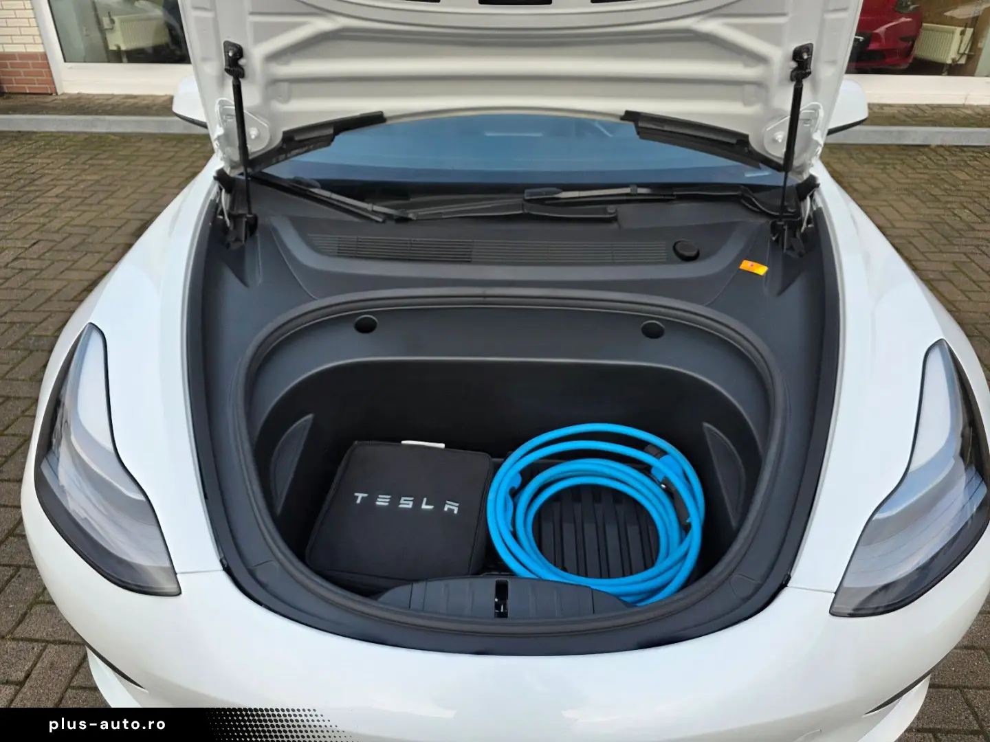 TESLA Model 3 RWD Ryzen! Baterie 95%! 60 5 kWh